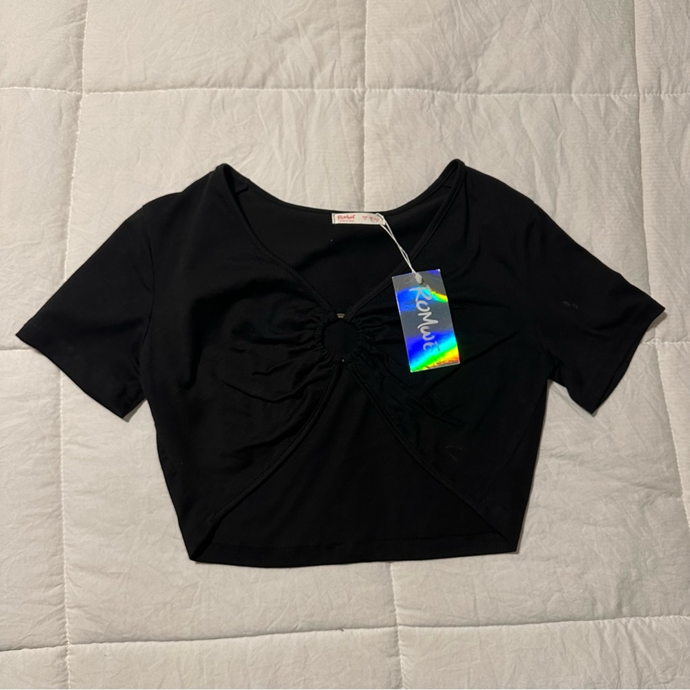O ring crop top